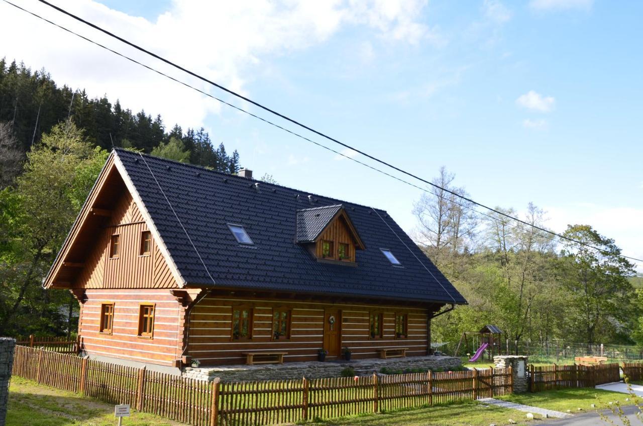 Apartmany U Vlcich Jam Petrovice u Susice Exterior photo